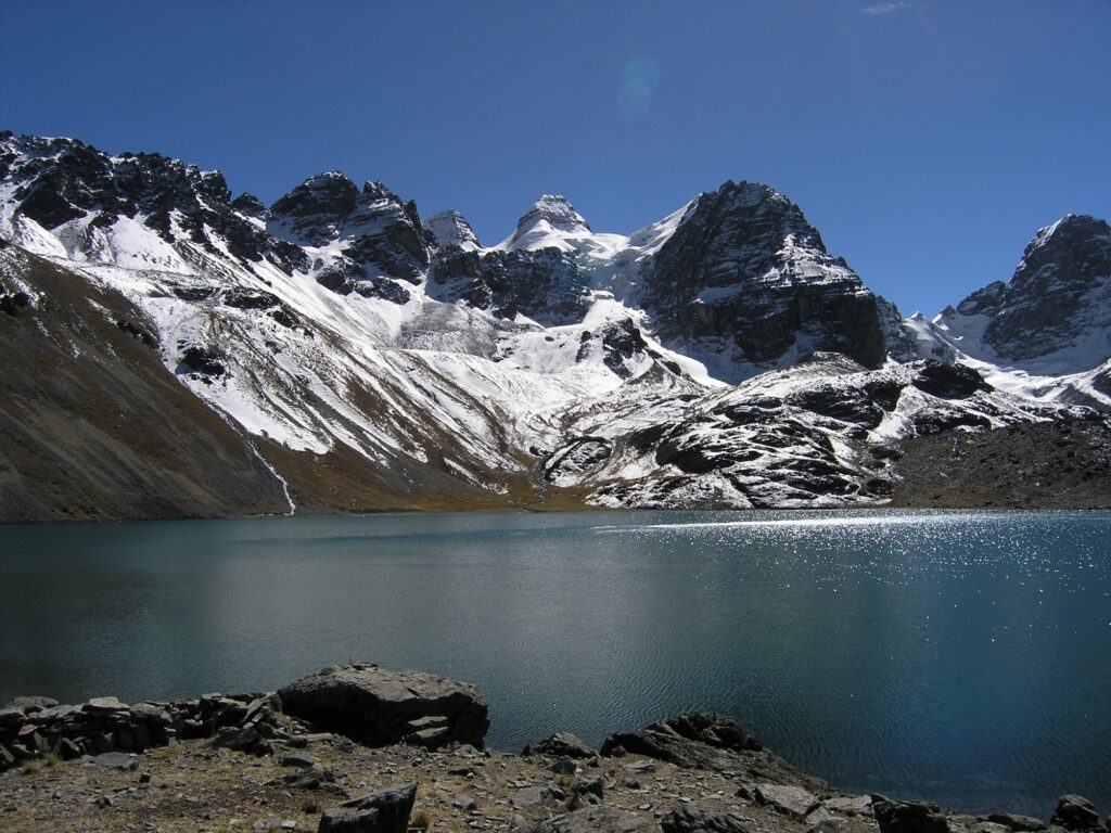 Laguna Chiarkhota-Trek